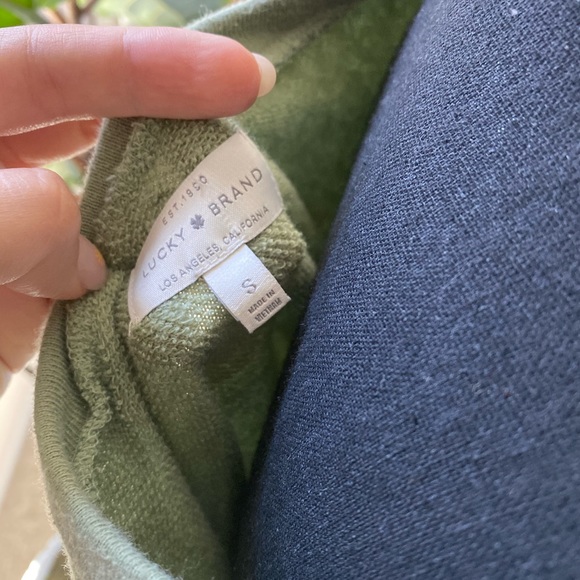 Green Cropped Thin Sweatshirt - Picture 3 of 3